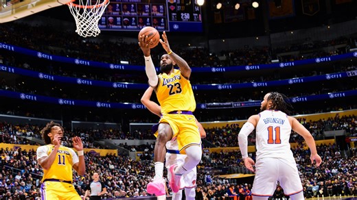 LeBron James with 31 Points vs. New York Knicks