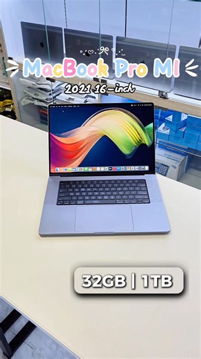 MacBook Pro M1 16-inch 2021 (10C-16C) 32GB/1TB មួយទឹក សំណុំស៊ីន ចូលស្តុកក្ដៅៗ តម្លៃពិសេស ———————————— 🏷️តម្លៃ: $1Xxx 🛡️Warranty: 3 ខែ (3 months) ———————————— 📋Specifications 🔹CPU : Chip APPLE M2 Pro 10-Core CPU 🔹RAM : 16GB Unified Memory 🔹Storage : 1TB SSD 🔹GPU: Apple M1 Pro 16-Cores 🔹Display : 16-inch Built-in Liquid Retina XDR Display 🔹Touch ID 👆 🔹Battery: Good 🔋 🔹OS : Sonama (Upgradable) 🔹Keyboard: White-Backlit 🔹Weight : 2Kg 🔹Color : Gray ———————————— 🎁 ការថែមជូនពិសេសរួមមាន 