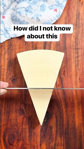 Simple way to slice cheese for a gorgeous charcuterie board 🧀 #cheese #charcuterieboard
