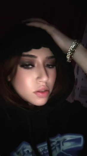 Videoclipuri postate de M (@mrr_pisi) cu оригінальний звук - парацетамол