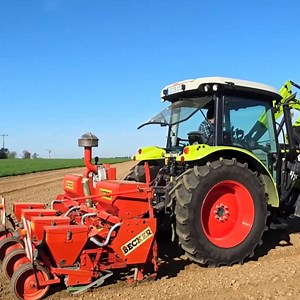 It's a truly remarkable machine that's full of possibilities 🤩💻🎉 | Big Machines