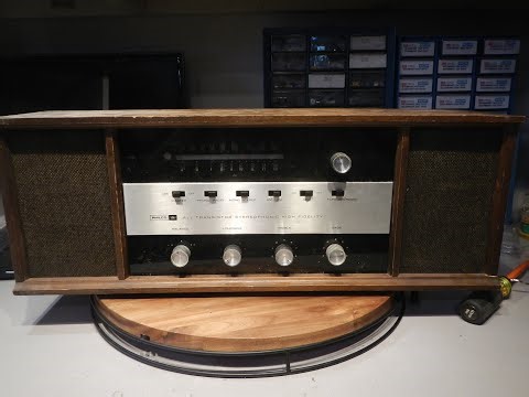 Philco-Ford Hi Fidelity Stereo Radio....MADE IN TIAWAN...Hmm!!!