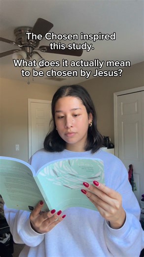 What does it really mean to be chosen and called by Jesus? Through guided questions, Scripture, and powerful quotes from Season 1 of The Chosen, you’ll uncover your true identity and purpose as one of God’s chosen people. https://loom.ly/n_v_aDw | David C Cook