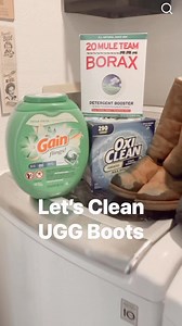 . 🍂❄️☃️ UGG BOOT TiME☃️❄️🍂 Uggs are my go to shoe as soon as the temps drop. Something about that furry inside snuggling hugging my feet just makes fall & winter not so bone chilling. I don’t wear socks with mine. I just don’t wear socks really ever. Socks stink…..but not as bad as my UGGS a season later, lol!! So once a year, I wash them! Here’s how to clean / wash your boots in the washing machine for that brand new UGG feeling. #howtoclean #uggseason #uggboots #UggLife #cleaninghacks #clean