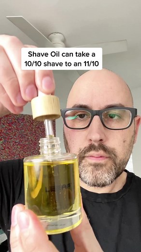 Leaf Shave Oil: The Secret to a Smooth Shave