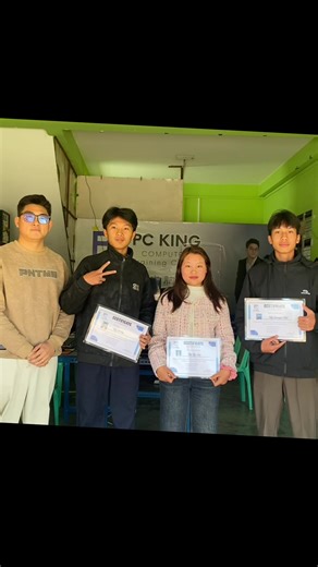 🛠️ A သင်တန်းဆင်း သင်တန်းသားများအား သင်တန်းဆင်းလက်မှတ် (Certificate) ပေးအပ် သင်တန်းတက်ရောက်နေသော ကာလအတွင်း အားကြိုးမာန်တက် ကြိုးစားကြ၊ လိုက်နာကြတဲ့အတွက် ကျေးဇူးအထူးတင်ပါတယ် ✌️ ထူးချွန်သော Service Technician ကြီးတွေဖြစ်ပါစေ။ 🙏 #pcking #computer #lashio #computertraining #services