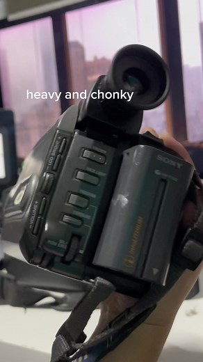 استكشاف كاميرات الفيديو القديمة وأسرارها