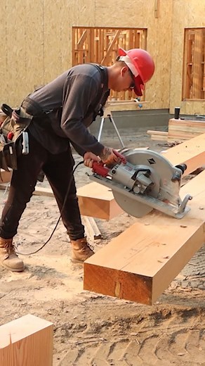 Handling BIG Timber? #tools #tricks #fyp #tips | Benderhomes