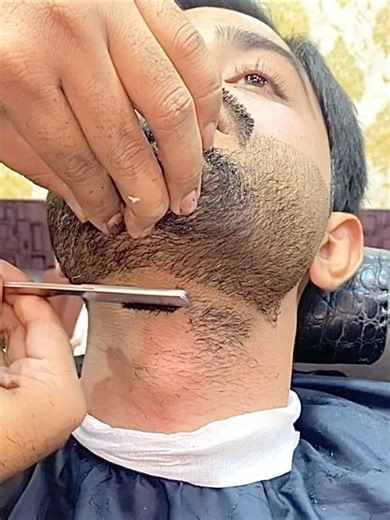 Beat Beard Line Tricks Tutorial On Face #beard #youtube #barber afterlike #asmrbarber #haircut.2025