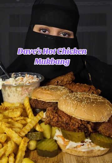 Delicious Halal Chicken Mukbang at Dave's Hot Chicken