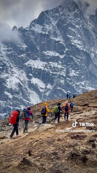 Hiking Adventure in Nepal: Explore Stunning Trails