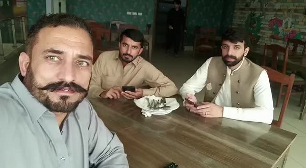 tuqeer_ (@tuqeer_)’s videos with original sound - Mehwish Nasir Khan