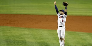 Team USA flag bearer Alvarez: 'It's an honor'