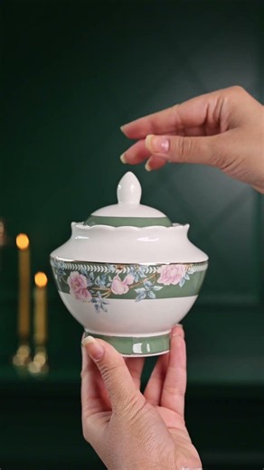 Vigneto | Victorian Green Premium Tea Set | Made with Fine Porcelain