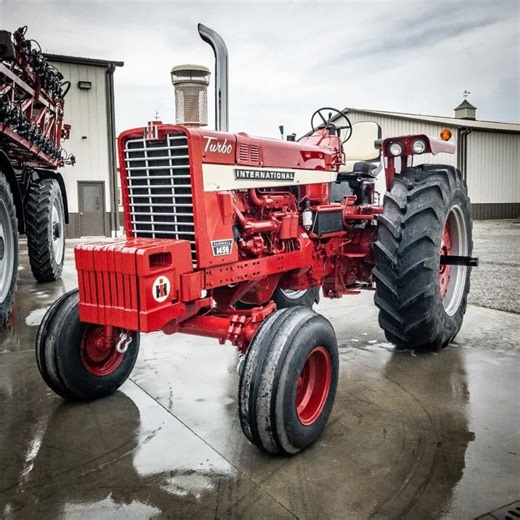 29K views · 742 reactions | "Strength and reliability in every turn.  Meet the International Harvester 1456 Turbo – a powerhouse designed to tackle the toughest tasks on the farm. With its turbocharged engine and durable build, this tractor is ready for anything. Let’s get to work!  #FarmallTractor #InternationalHarvester #TurboPower #FarmLife #ClassicTractor #FarmStrong #TractorLove #AmericanMade" | Farmall Tractors | Facebook