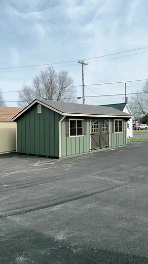 A HUGE Garden Quaker Shed featuring beautiful Carriage House Double Doors. Add some aluminum ramps and you’d ready to store almost anything!#shedideas #sheshed #storagehacks #mancave #homeoffice | Lapp Structures