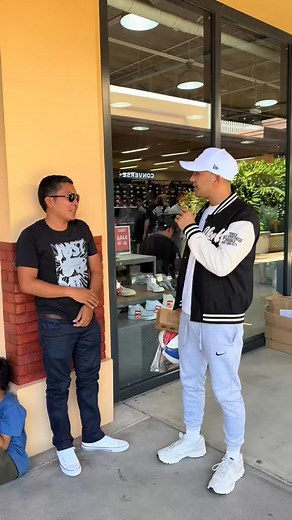 72K views · 493 reactions | Sino ang nasa logo ng nba? | Kuya Jogs | Facebook