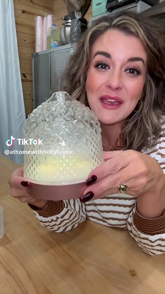 Clean, fresh, and beautiful ✨ My favorite diffuser — and yes, it’s real glass! #TikTokShopFinds #HomeEssentials #Aromatherapy #EssentialOils #HomeDecorFinds