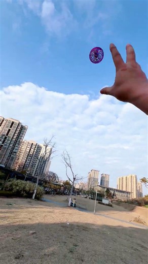 Amazing Flying Ball Test! It Flies Back Like a Boomerang!#shorts #FlyingBall#UFOBall