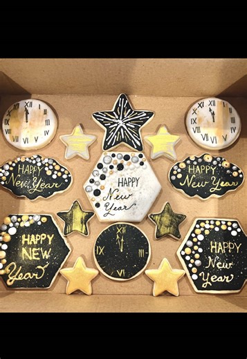 Cookie Decorating Tips with Edible Luster Dust