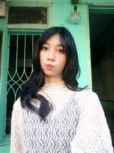 Glue song. #viral #trending #cute #lyircs #beabadoobee