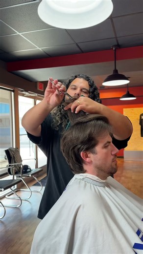 🚨 Middle Part + Beard Haircut Process #shorts #barber #menshair