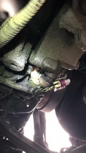 LB7 crankshaft position sensor