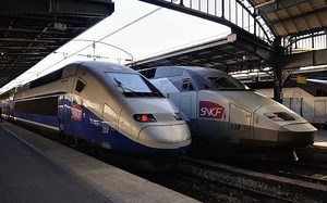 【火车迷】令人惊叹的法国TGV高速列车