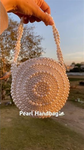 From Pearls to Purse 🤍DIY Pearl Bag #diypearlbag #pearlbag #handmadebag #handmadewithlove #ytshorts