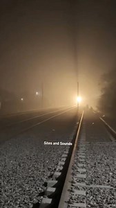 1UP Khyber Mail High Speed pass from Habibabad Railway Station #trains #travevlog #SitesandSounds #fasttrain #trainphotography #railwaystation #khybermail #geu40 #Speed #pakistanitrain #trainvideo #viralreelschallenge #FastTrack | Sites and Sounds