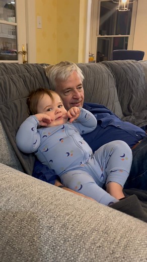 This boy tries to tell Alexa to play his favorite songs! Actually, the song is called “Back to the Farm” (Gigi’s mistake) and Ellis says “Alexa, play back!” | Kathy Reeder