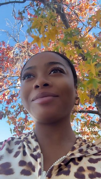 Michael talked my ear off for about an hour… I was just trying to drop my orders off😂😭