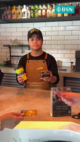 Tak perlu gaduh-gaduh! Jom ‘chill’ dengan secawan kopi di BSN Banking Kiosk Kota Damansara! Kini dibuka untuk anda – singgah, santai, dan nikmati perkhidmatan perbankan dengan selesa. #BSNMalaysia #BSNBankingKiosk #HeSheCoffee #SantaiDanUrusKewangan #BSNCafe