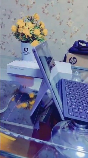 Microsoft Surface Pro. Model: 1796 | Core i5 | 16GB | 512GB SSD | 12.5inch