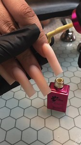 91K views · 1.3K reactions | I’m using the Nitro spring collection here. Yellow: Candy 021Shimmery orange: Candy 006Blue: Candy 015 勺 Using the powders and the gel polishes together to create these blended designs is such an easy hack! Especially if you’re like me and that airbrush machine does not like you  #nitro #xoleahnicole | Xo Leah Nicole | Facebook