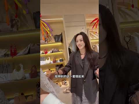 Immersive First-Person Shopping at a Women's Clothing Store