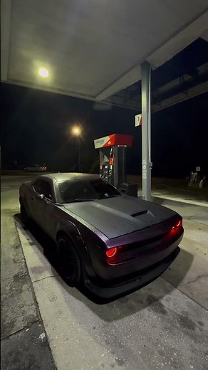 Twin turbo 5.7L dodge challenger R/T build loading