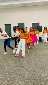 Ke ha reja stepe ko phaks ngwanaka💃🏽💃🏽💃🏽💃🏽patti nne a nthaloganya 🙏🙏💃🏽💃🏽🚀❤️ Reba & Pam Kgaditswe❤️💃🏽 | The Choreographers-Bw