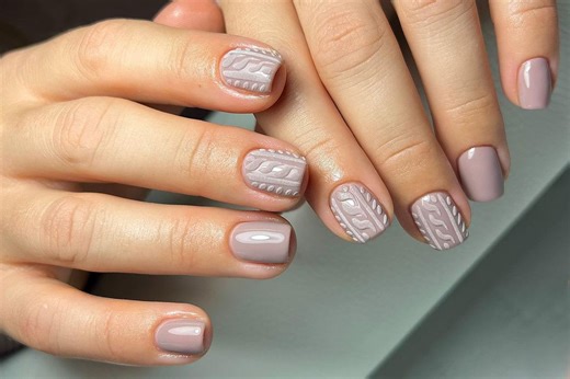 Textured Sweater Nails Are the Coolest Nail Trend Taking Over Your Feed