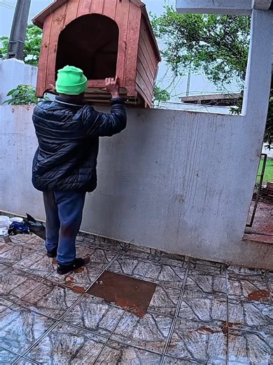 Não se apavore nem se desanime, pois o Senhor, o seu Deus, estará com você por onde você andar