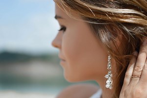 How to Remove Plastic Discs from Your Earring Backs? - Beadnova