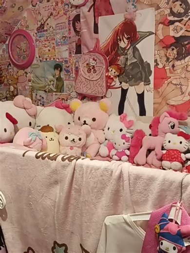 Explore the Kawaiicore Aesthetic and My Melody's Charm