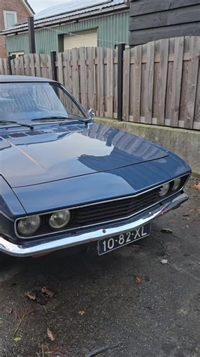 Time for some improvements? www.oldtimersgarage.nl #mechanic #classiccar #opelmanta #oldtimer #garage