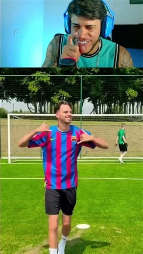 Celine vs Michiel in the shirt challenge