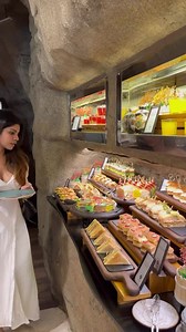 8.5K views · 131 reactions | First serving or the second serving? Who cares? No one can keep the count when you visit a flavorful buffet filled with cuisines from around the world! | The Hilton Colombo | Facebook