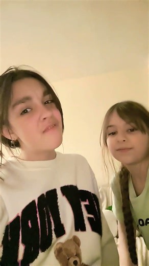 me and my bff doing this trend ig?