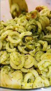 Pesto Pasta Salad, Italian Recipe | Giada De Laurentiis