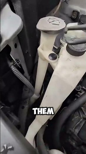 Stop Fighting with Connectors —These Disconnect Pliers Make Every Job Smoother! ‪@GrouchyGarageTips‬