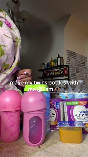 umm asmr I guess 😂😂🫶🏽 #twinmom #fyp #asmr #twins #sisters | Twins