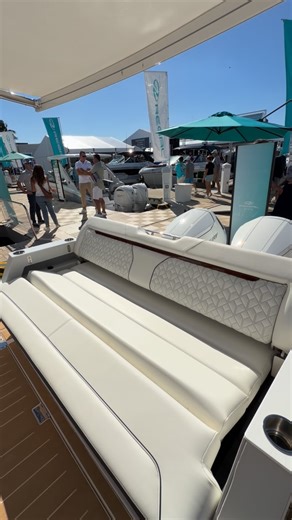 REGAL BOATS! Presentes en el Fort Laudedale International Boat Show! 📲 DM para mas info @regalboats @flibsofficial | Boat Collection MX